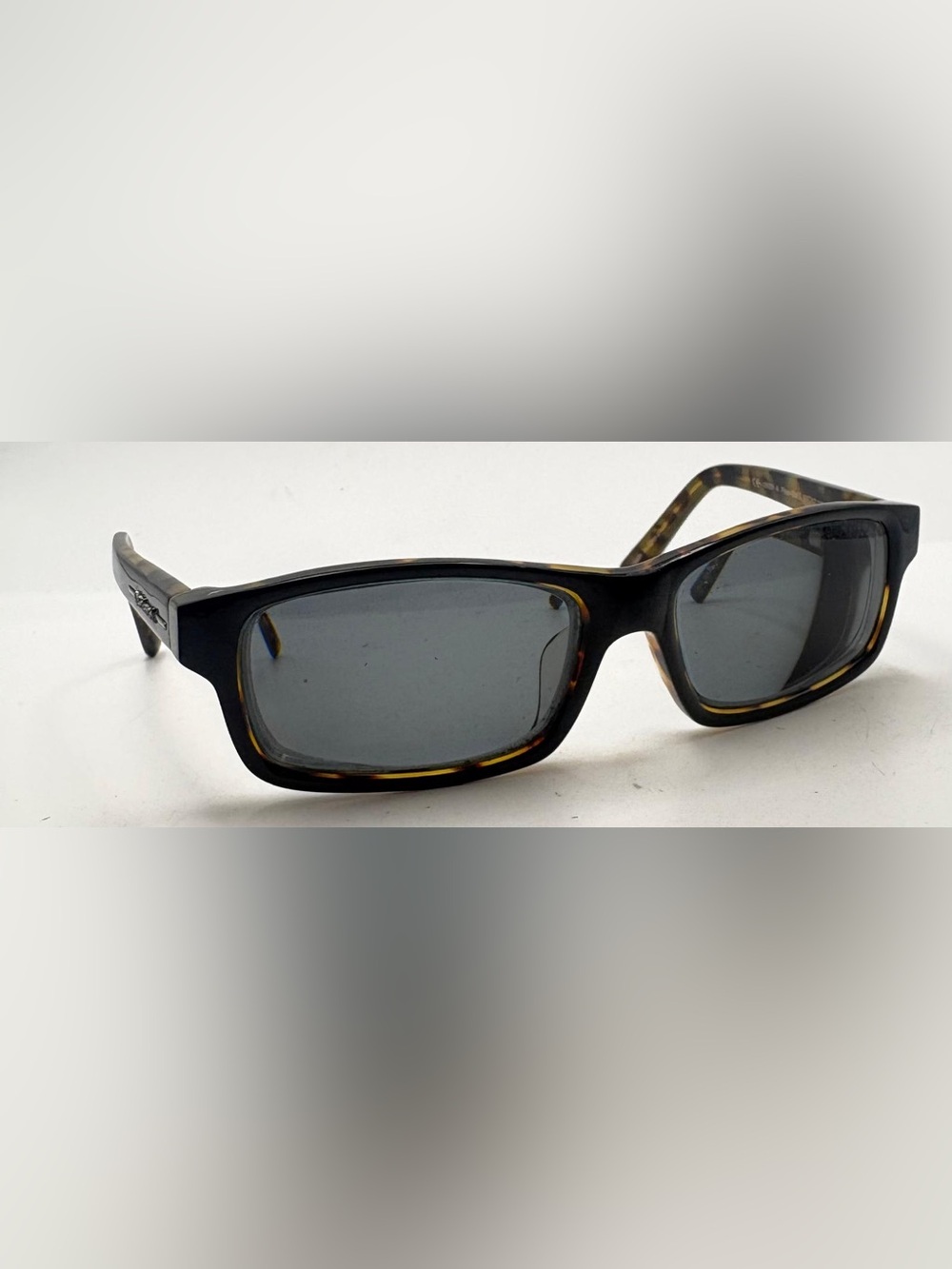 Polaroid U9 351 Black Oval Sunglasses Frames Only